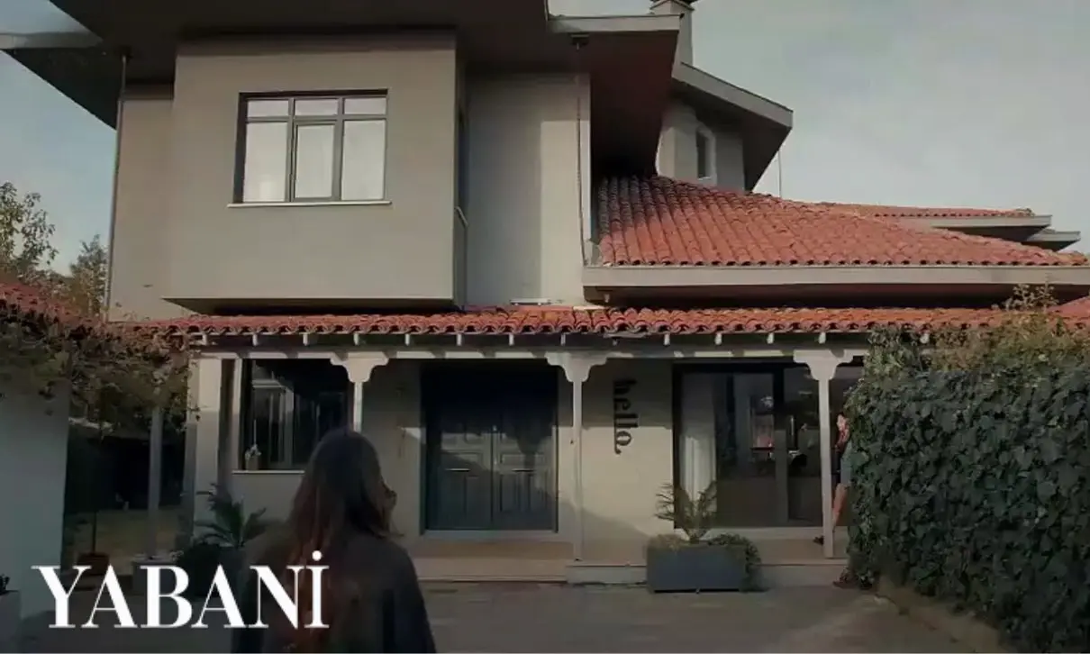 Yabani, Rüya house address