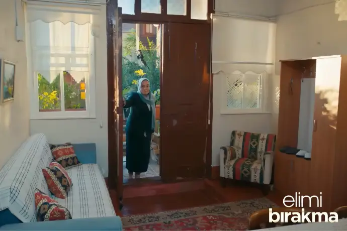 Elimi birakma filming set location