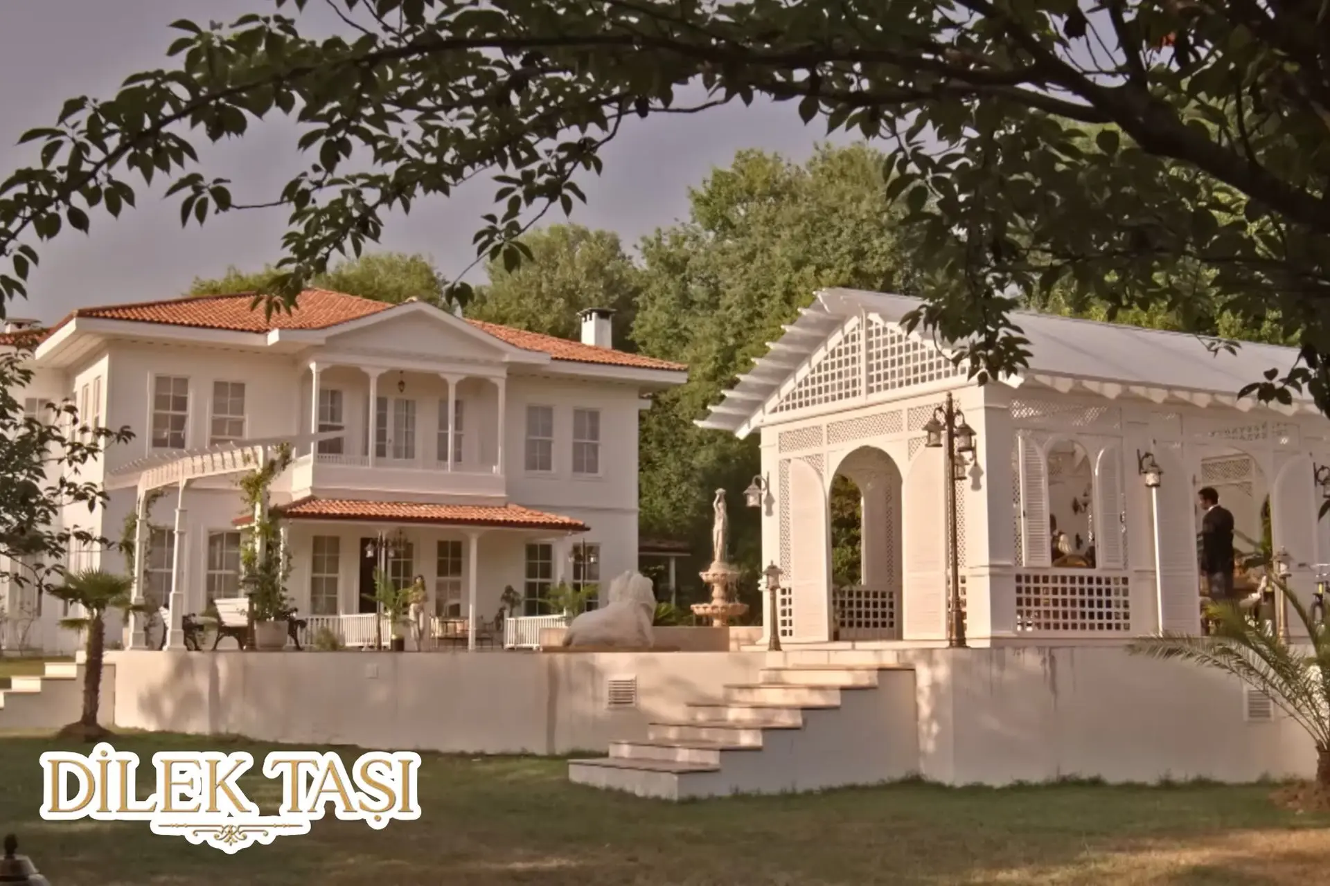 dizi set filming location